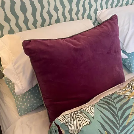 Serendipity Bed and Breakfast 3*